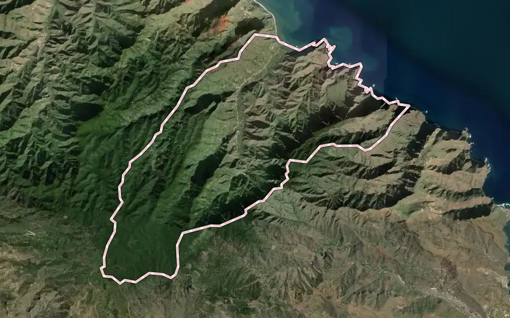 Vista satélite de Hermigua con su contorno administrativo
