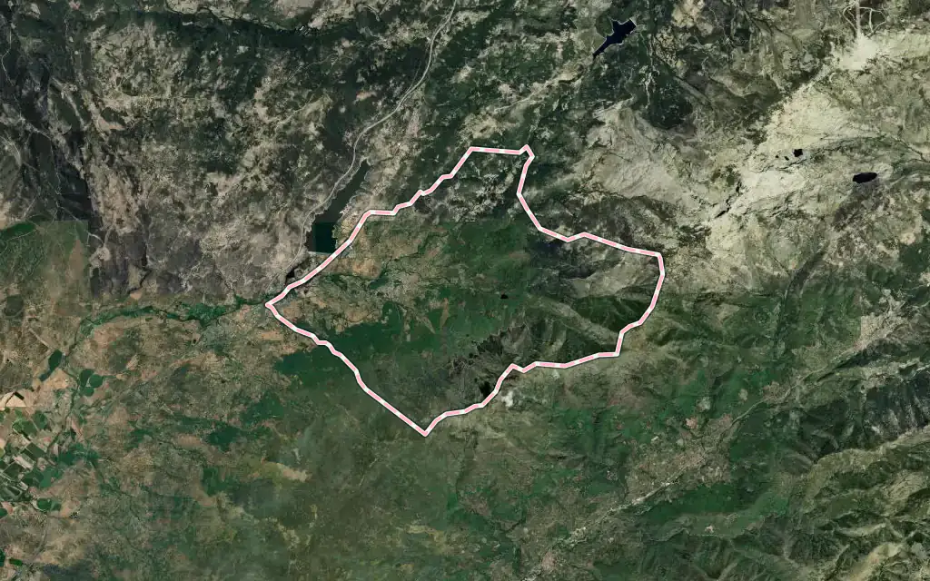 Vista satélite de Hervás con su contorno administrativo