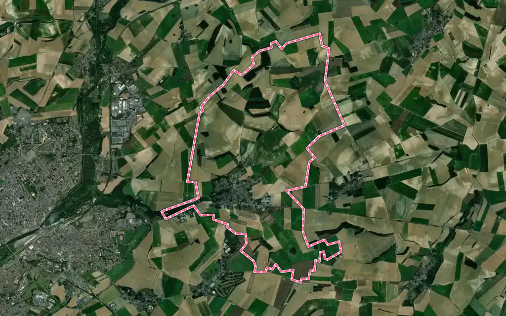 Vue satellite de Homblières avec ses contours administratifs