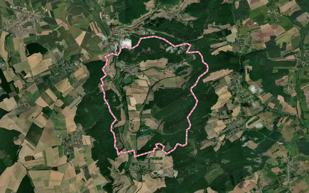 Vue satellite de Hombourg-Budange avec ses contours administratifs