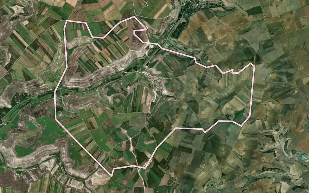 Vista satélite de Hontanas con su contorno administrativo