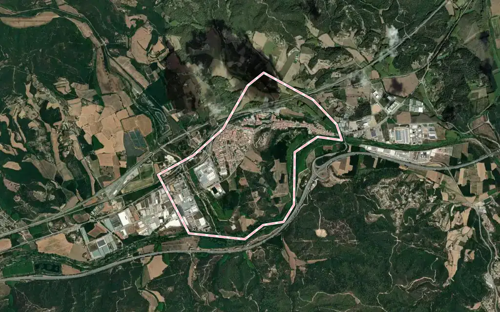 Vista satélite de Hostalric con su contorno administrativo