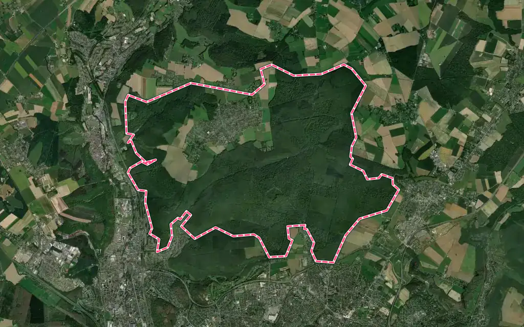 Vue satellite de Houppeville avec ses contours administratifs