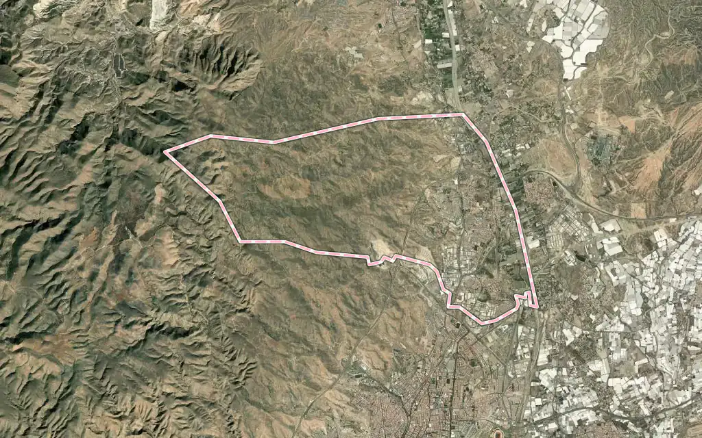 Vista satélite de Huércal de Almería con su contorno administrativo