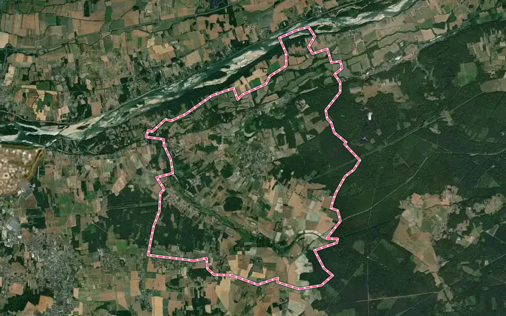 Vue satellite de Huismes avec ses contours administratifs