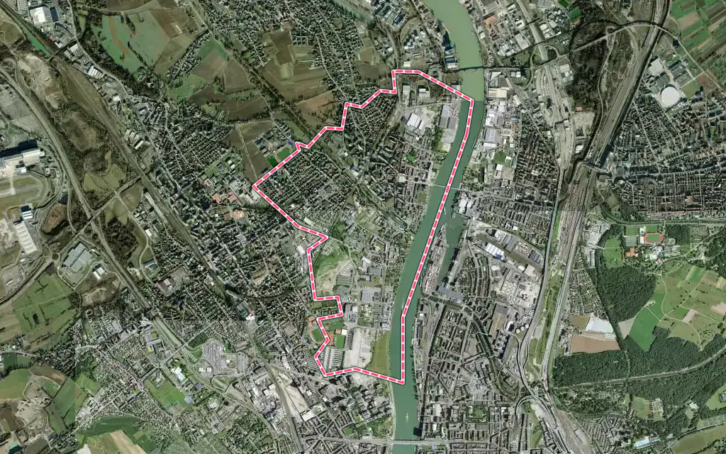 Vue satellite de Huningue avec ses contours administratifs
