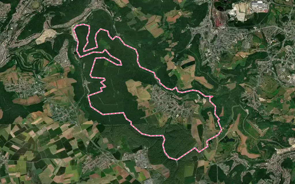 Vue satellite de Hussigny-Godbrange avec ses contours administratifs
