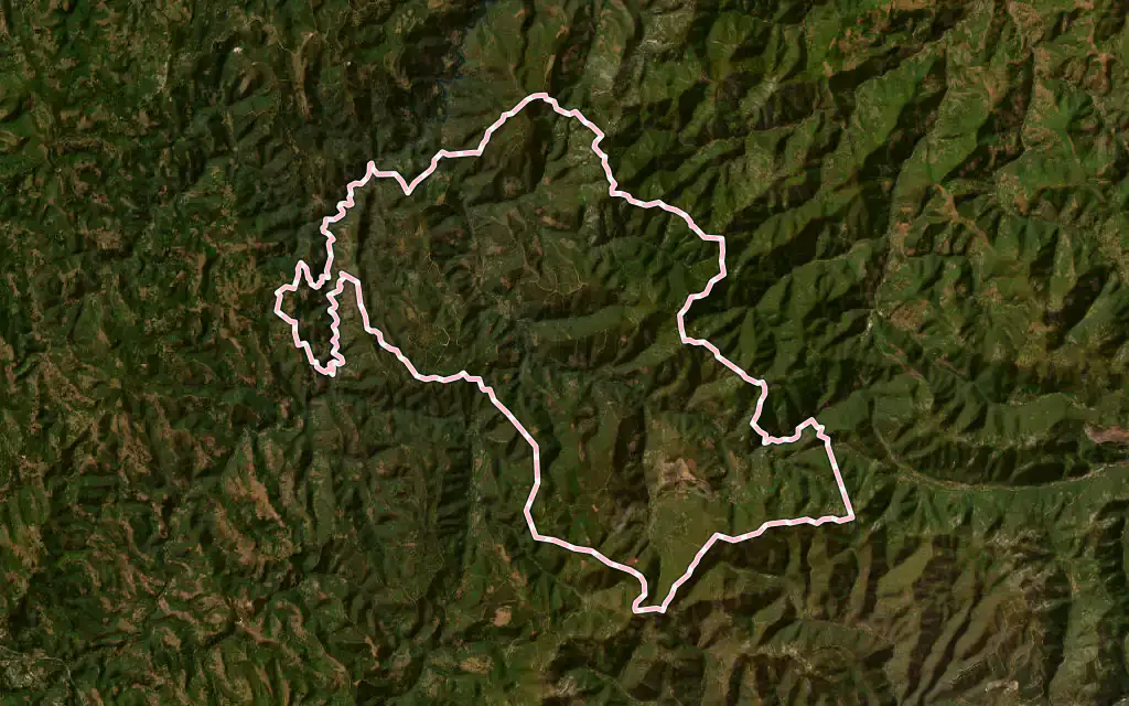 Vista satélite de Ibias con su contorno administrativo