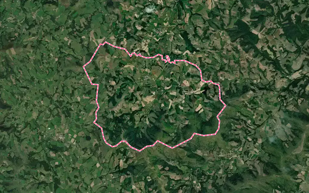 Vue satellite de Iholdy avec ses contours administratifs