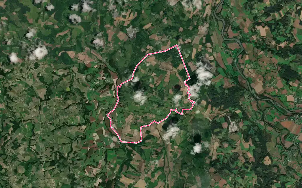 Vue satellite de Ilharre avec ses contours administratifs