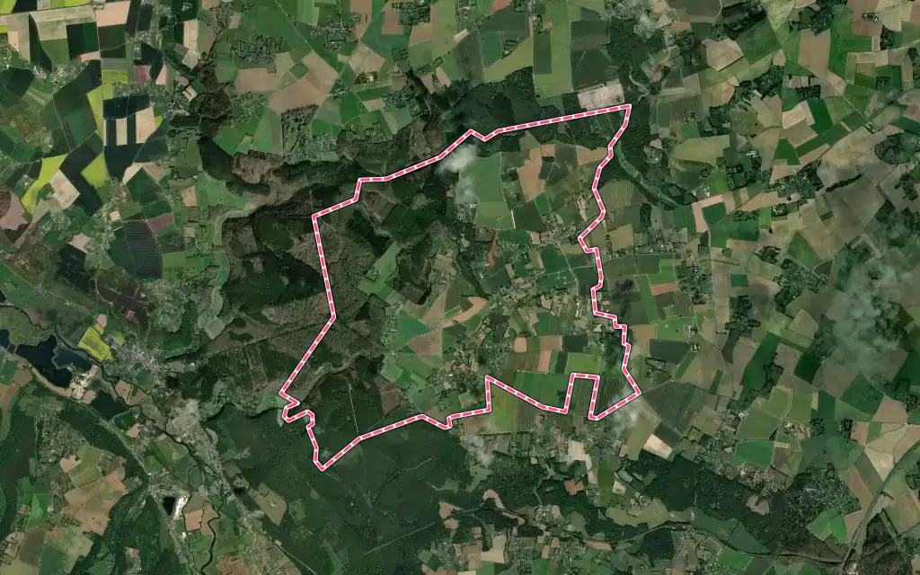 Vue satellite de Illeville-sur-Montfort avec ses contours administratifs