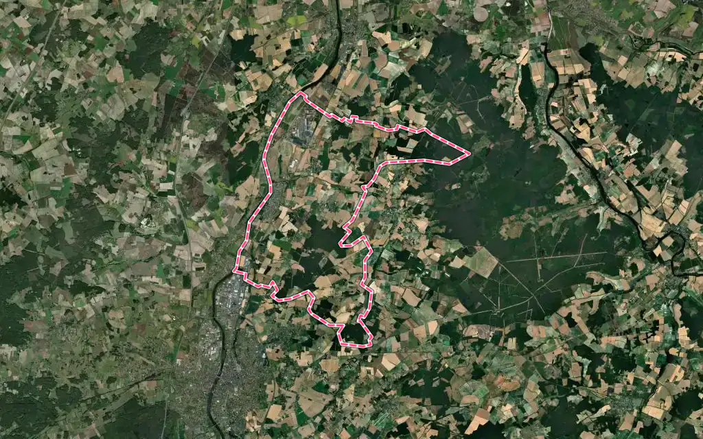Vue satellite de Ingrandes avec ses contours administratifs