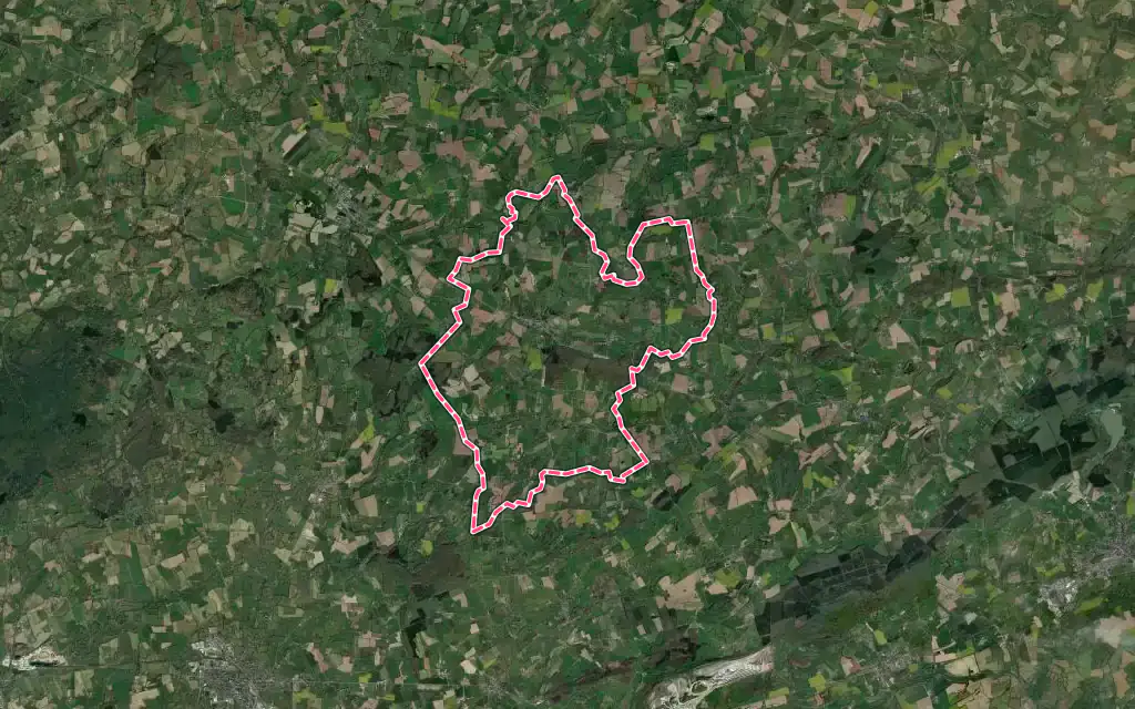 Vue satellite de Izé avec ses contours administratifs