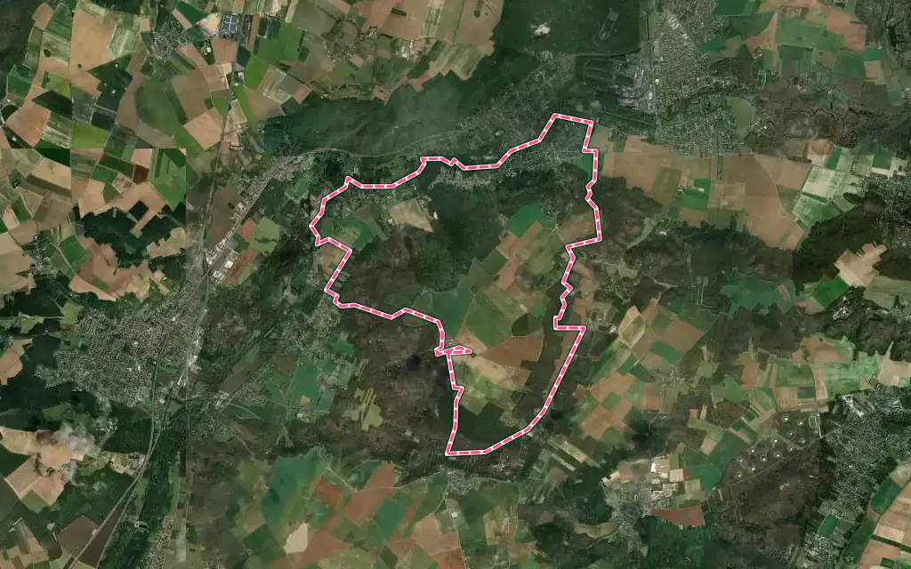 Vue satellite de Janville-sur-Juine avec ses contours administratifs