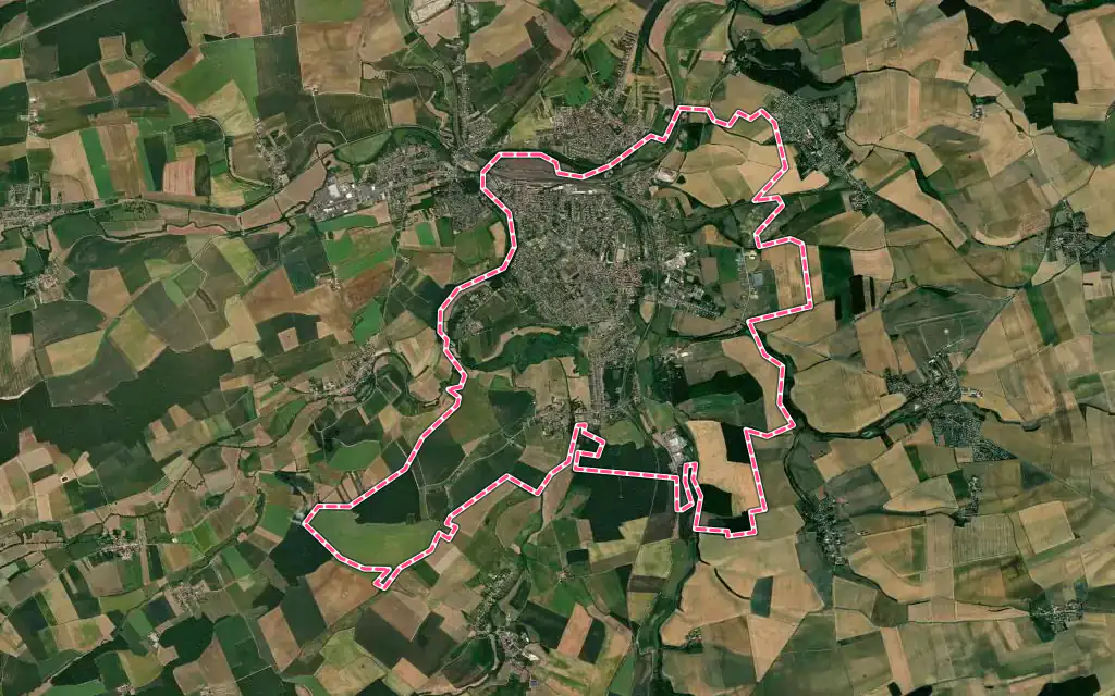 Vue satellite de Jarny avec ses contours administratifs