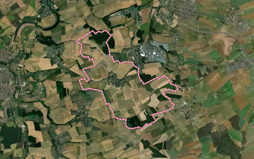 Vue satellite de Jouaville avec ses contours administratifs
