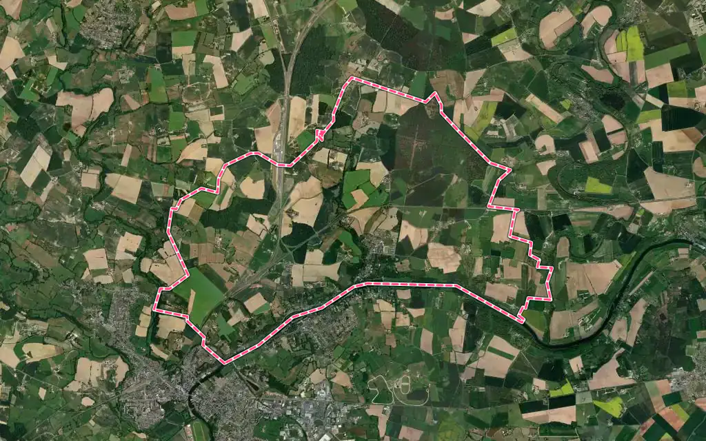 Vue satellite de Juigné-sur-Sarthe avec ses contours administratifs
