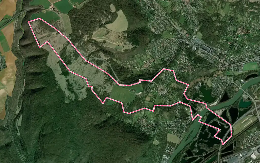 Vue satellite de Jussy avec ses contours administratifs