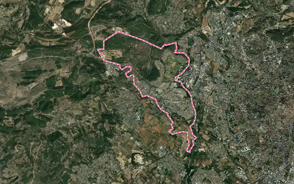 Vue satellite de Juvignac avec ses contours administratifs