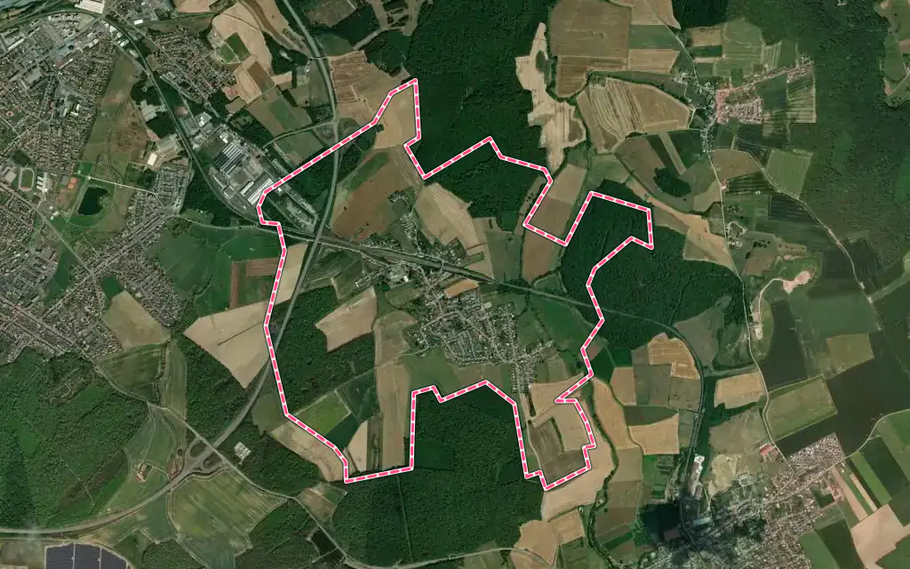 Vue satellite de Kuntzig avec ses contours administratifs
