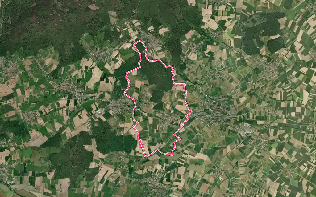 Vue satellite de Kutzenhausen avec ses contours administratifs