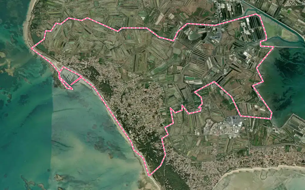 Vue satellite de L'Épine avec ses contours administratifs