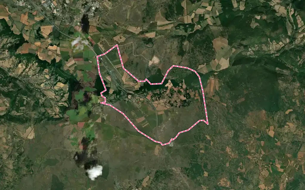 Vue satellite de L'Hospitalet-du-Larzac avec ses contours administratifs