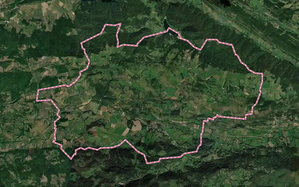 Vue satellite de La Bastide-de-Sérou avec ses contours administratifs