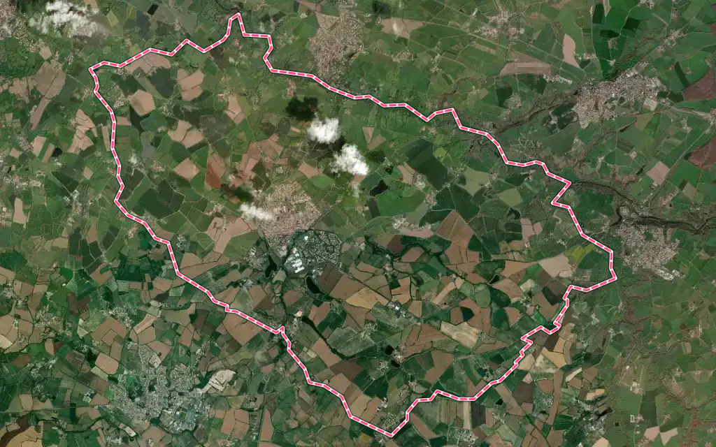 Vue satellite de La Bruffière avec ses contours administratifs