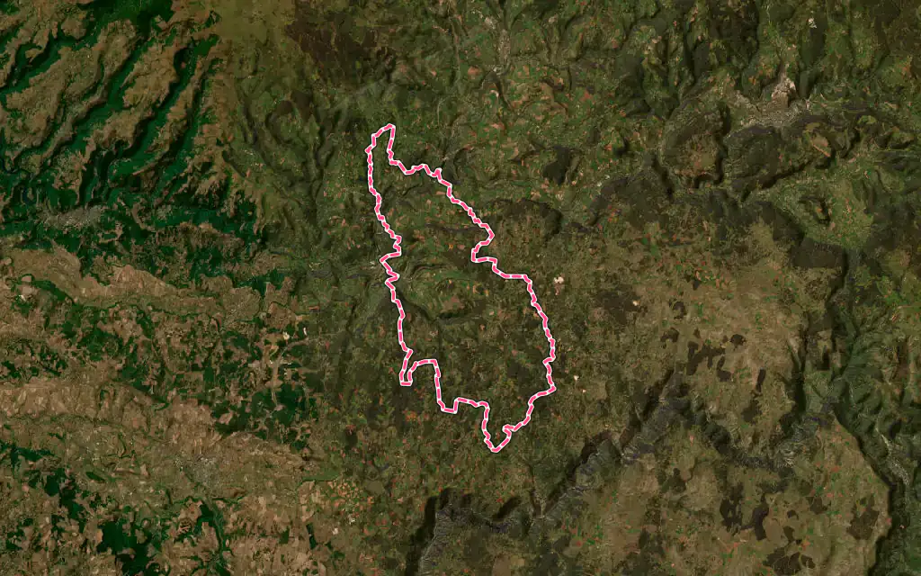 Vue satellite de La Canourgue avec ses contours administratifs