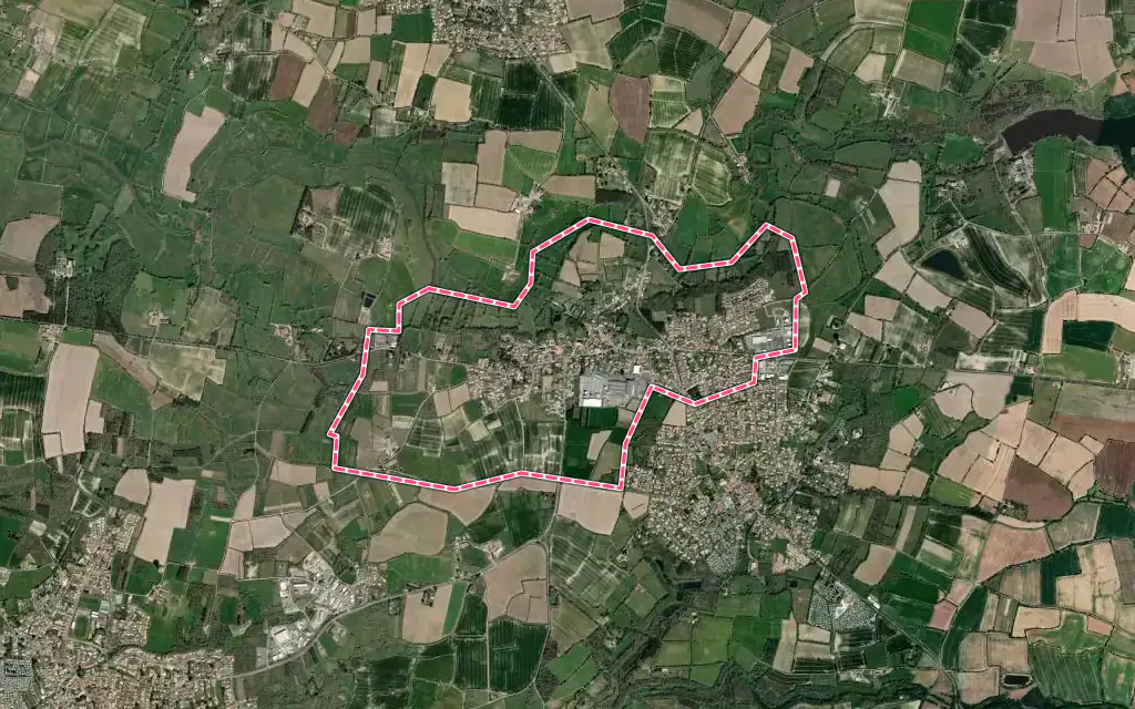 Vue satellite de La Chaize-Giraud avec ses contours administratifs