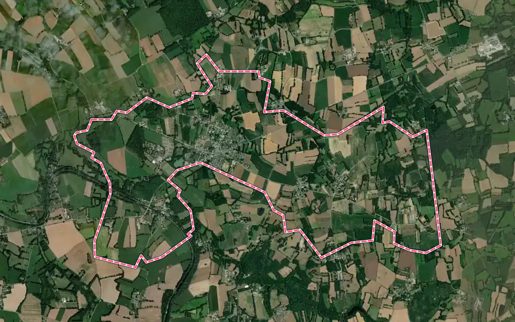 Vue satellite de La Chapelle-aux-Filtzméens avec ses contours administratifs