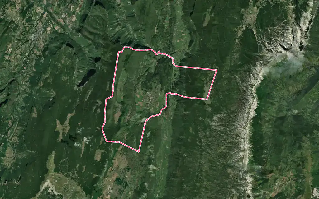 Vue satellite de La Chapelle-en-Vercors avec ses contours administratifs