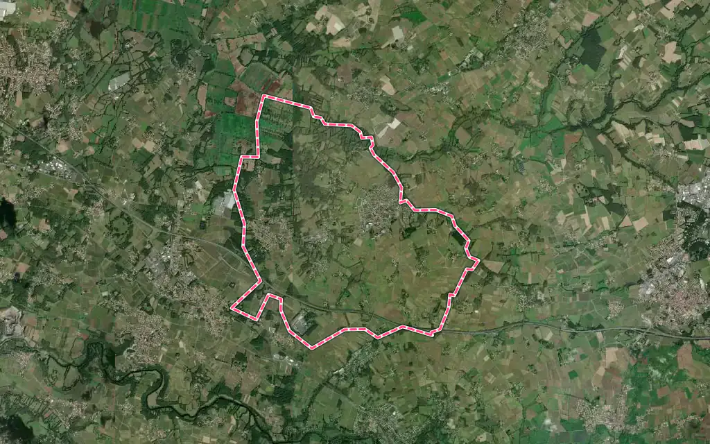 Vue satellite de La Chapelle-Heulin avec ses contours administratifs