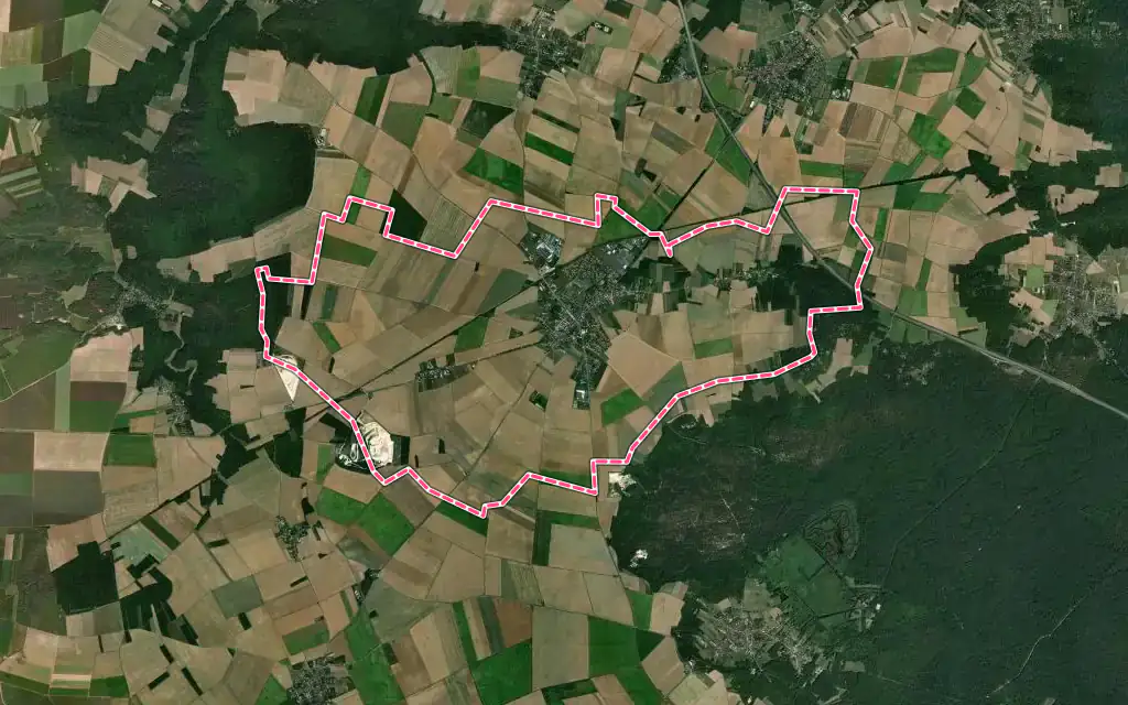 Vue satellite de La Chapelle-la-Reine avec ses contours administratifs