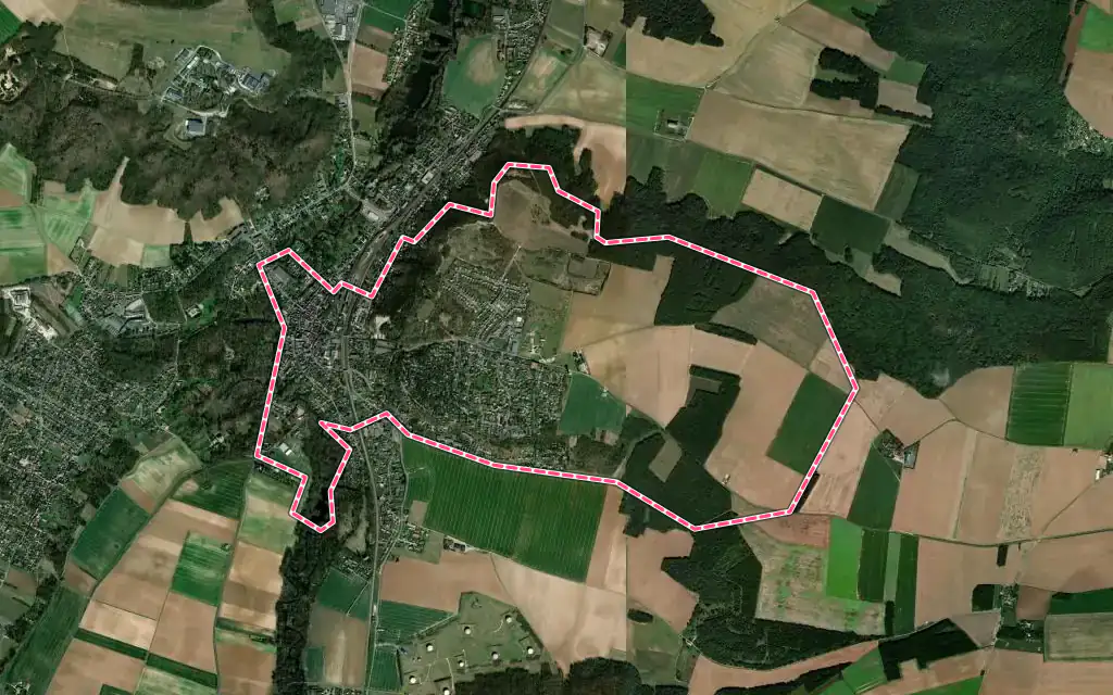 Vue satellite de La Ferté-Alais avec ses contours administratifs