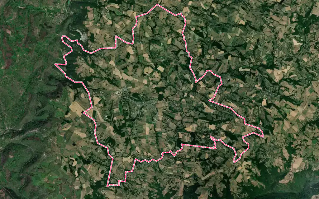 Vue satellite de La Fouillade avec ses contours administratifs