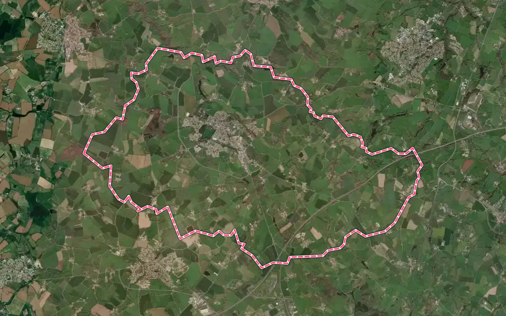 Vue satellite de La Gaubretière avec ses contours administratifs