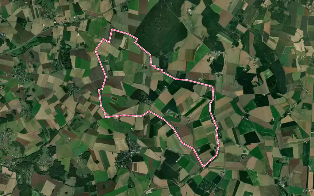 Vue satellite de La Haute-Maison avec ses contours administratifs
