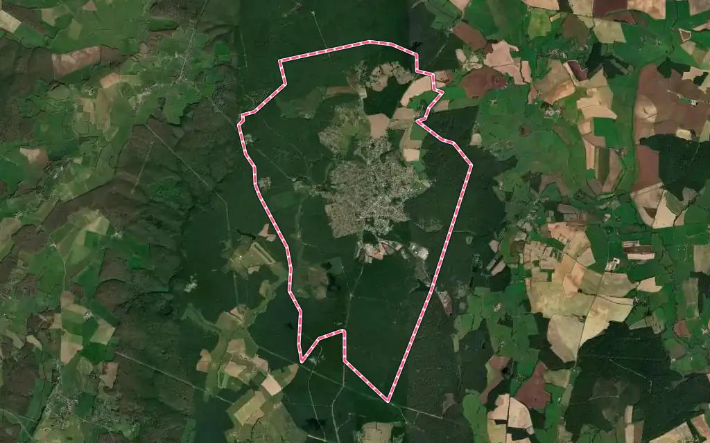 Vue satellite de La Machine avec ses contours administratifs
