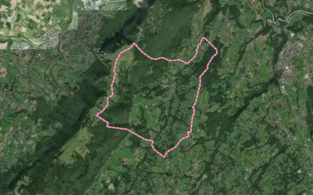 Vue satellite de La Muraz avec ses contours administratifs