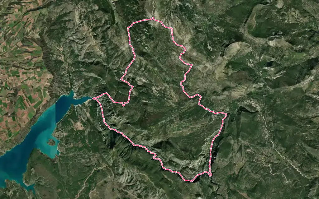 Vue satellite de La Palud-sur-Verdon avec ses contours administratifs