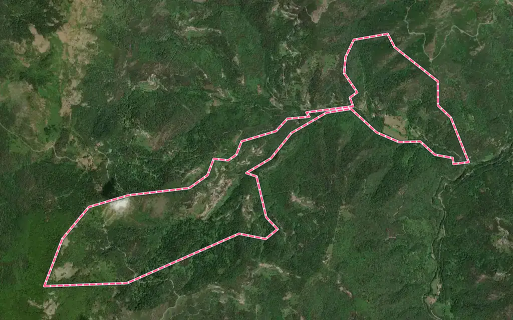 Vue satellite de La Porta avec ses contours administratifs