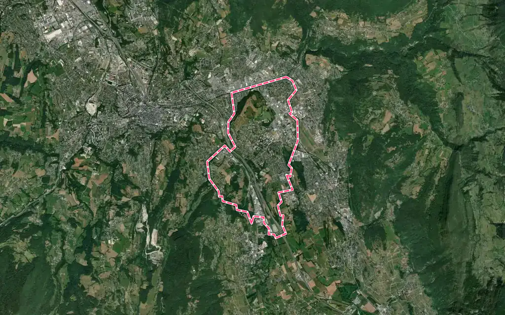 Vue satellite de La Ravoire avec ses contours administratifs