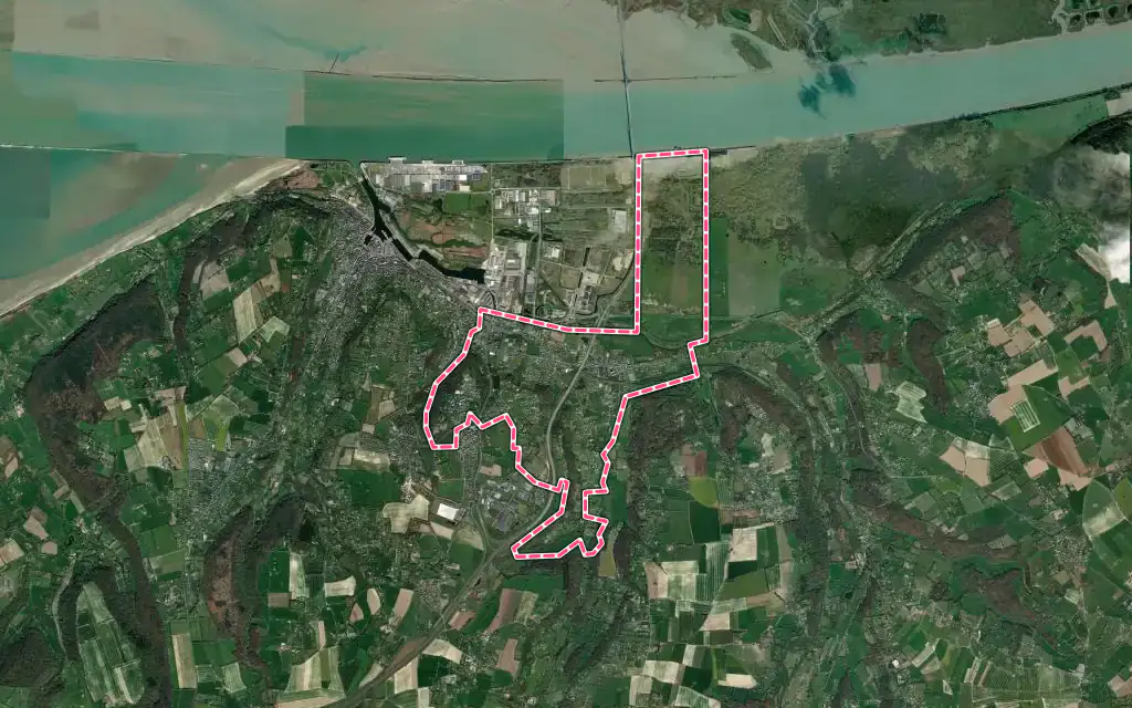 Vue satellite de La Rivière-Saint-Sauveur avec ses contours administratifs