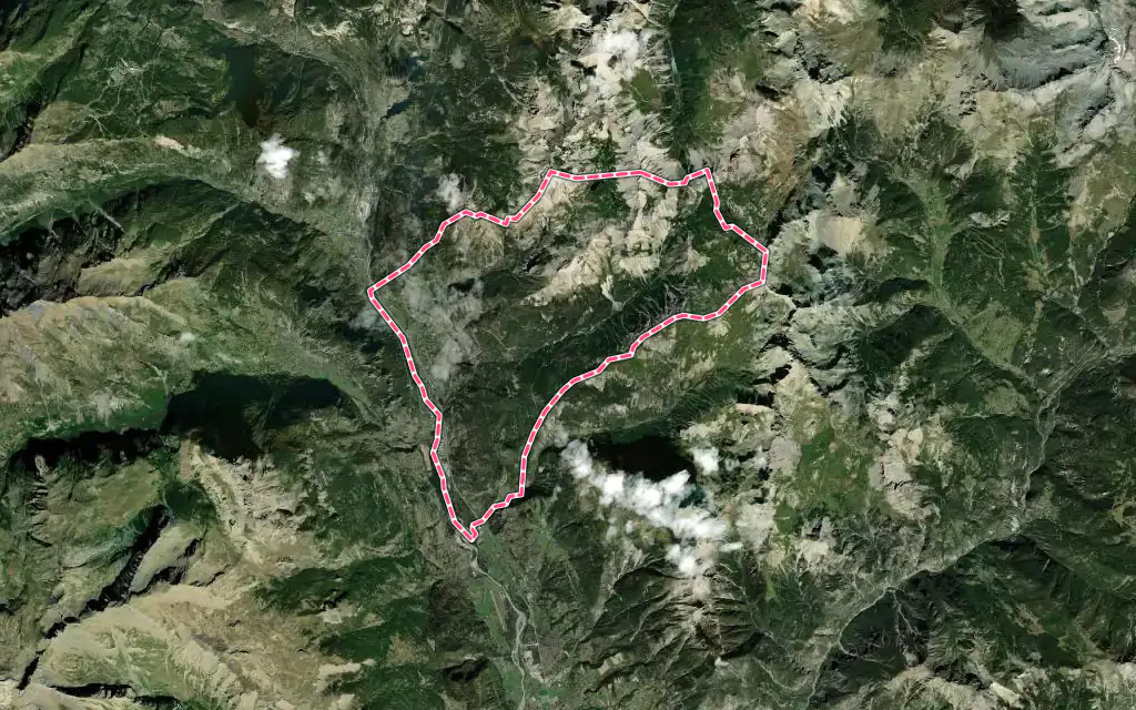 Vue satellite de La Roche-de-Rame avec ses contours administratifs