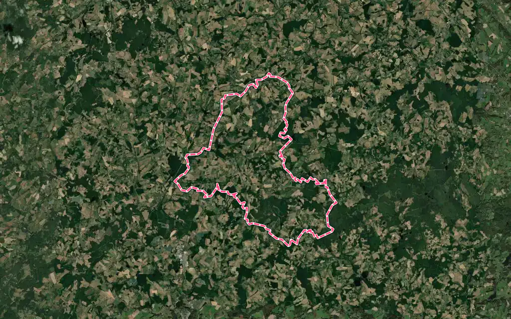Vue satellite de La Roche-l'Abeille avec ses contours administratifs