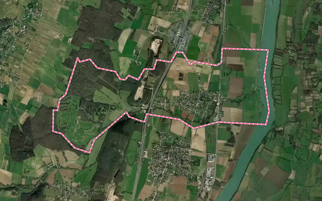 Vue satellite de La Salle avec ses contours administratifs
