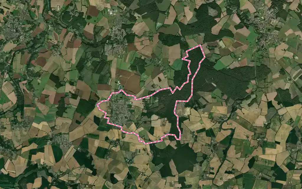 Vue satellite de La Villedieu-du-Clain avec ses contours administratifs