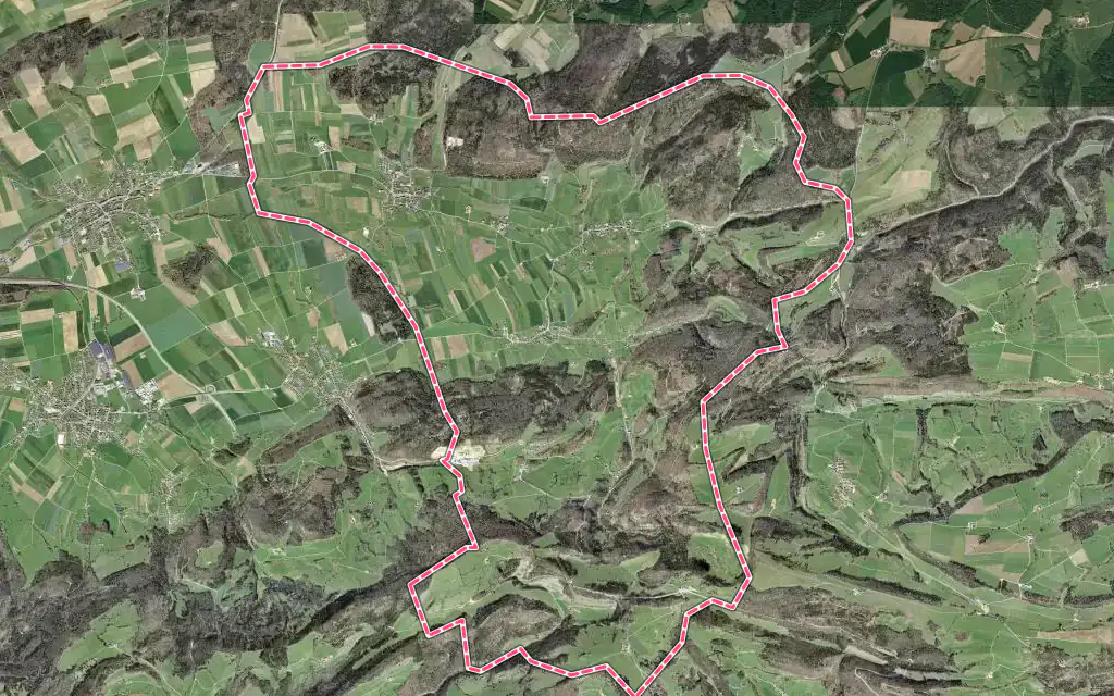Vue satellite de Labaroche avec ses contours administratifs